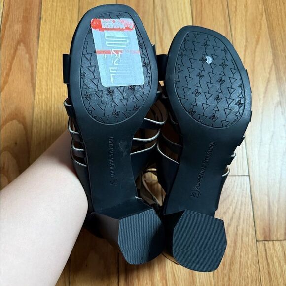 Adrienne Vittadini | Enova Caged Sandal - Picture 7 of 7